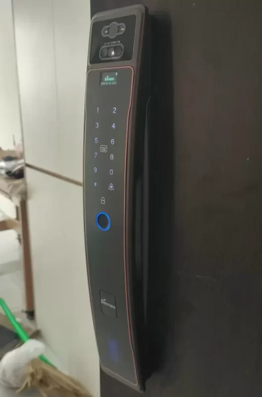 Khóa thông minh DEMAX SL918 AC tiêu chuẩn Đức 16 Khóa thông minh DEMAX SL918 AC tiêu chuẩn Đức