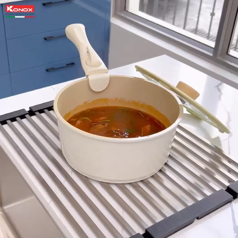 Giá kê đồ đa năng KONOX RM01 19 Giá kê đồ đa năng KONOX RM01 4