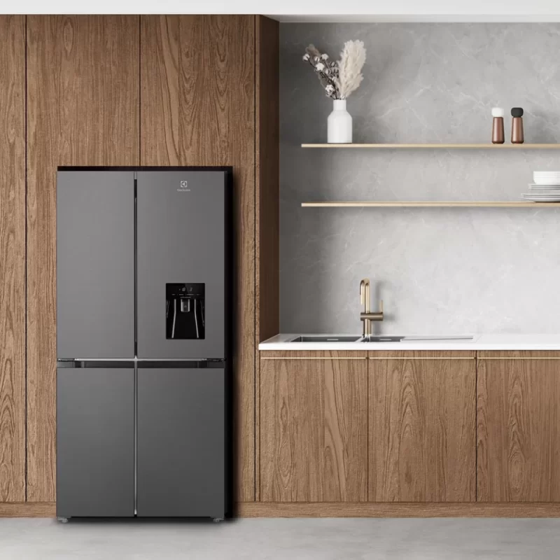 Tủ lạnh ELECTROLUX EQE4960A-B 18 Tủ lạnh ELECTROLUX EQE4960A-B