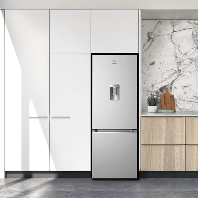 Tủ lạnh ELECTROLUX EBB3742K-A 18 Tủ lạnh ELECTROLUX ESE5401A-BVN
