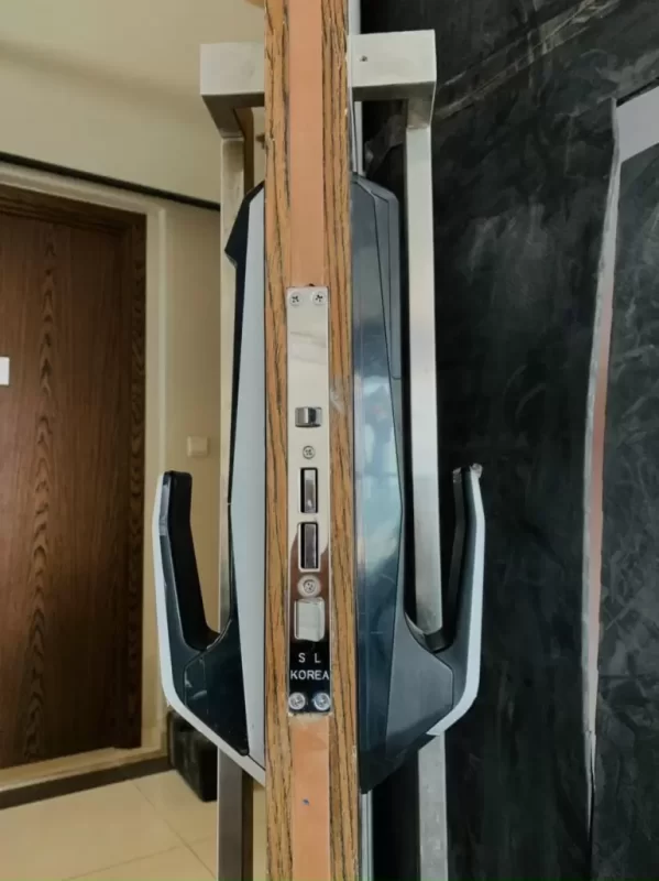 Khóa vân tay GIOVANI GSL-K888BS 14 Khóa vân tay GIOVANI GSL-K888BS