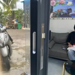 Khóa vân tay cửa nhôm Kassler KL-599 AT BLACK APP, REMOTE tiêu chuẩn Đức - khoa van tay kassler kl 599 at black app remote 3