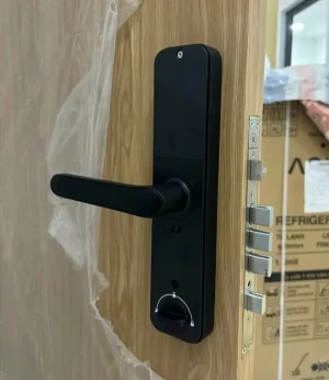 Khóa vân tay Kassler KL-668 BLACK APP, Remote tiêu chuẩn Đức - khoa van tay kassler kl 668 black6