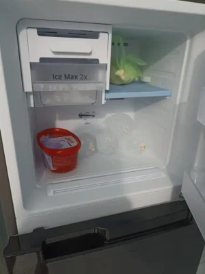 Tủ lạnh Samsung Inverter 208 lít RT20HAR8DBU/SV 14 Tủ lạnh Samsung Inverter 208 lít RT20HAR8DBU/SV