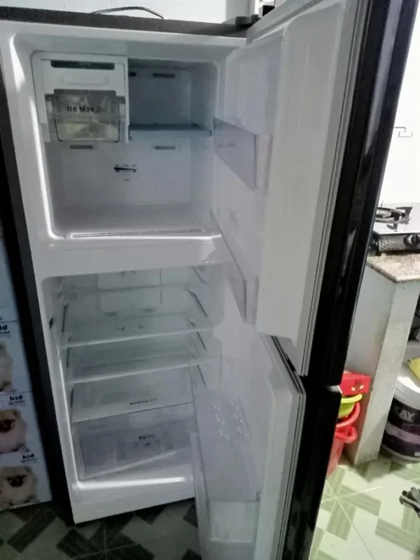 Tủ lạnh Samsung Inverter 208 lít RT20HAR8DBU/SV 30 Tủ lạnh Samsung Inverter 208 lít RT20HAR8DBU/SV