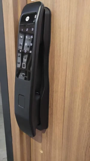 KHÓA ĐIỆN TỬ YALE YMI70A MB 9 KHÓA ĐIỆN TỬ YALE YMI70A MB