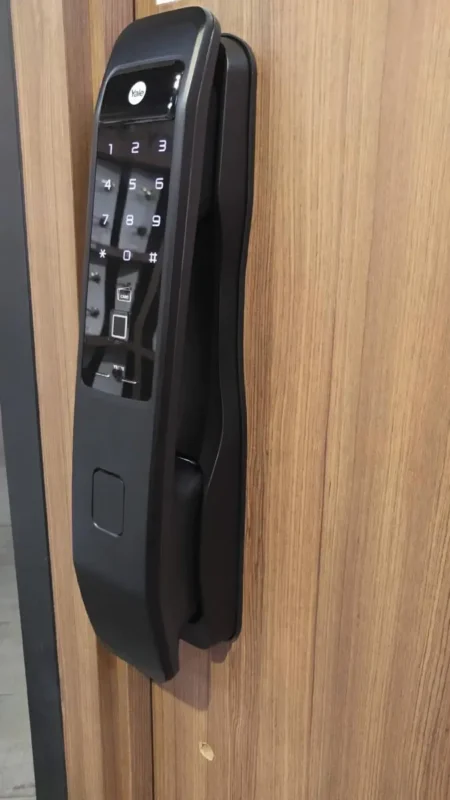 KHÓA ĐIỆN TỬ YALE YMI70A MB 12 KHÓA ĐIỆN TỬ YALE YMI70A MB