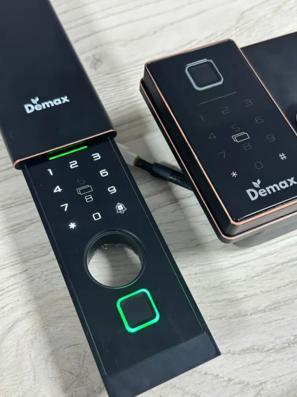 Khóa cổng chống nước Demax EL-G908GB CNC