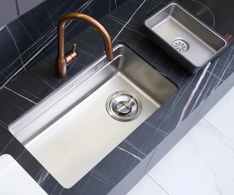 CHẬU RỬA BÁT 1 HỐ NOBINOX ARVO V676 TẶNG KÈM VÒI 21 CHẬU RỬA BÁT 1 HỐ NOBINOX ARVO V676 TẶNG KÈM VÒI