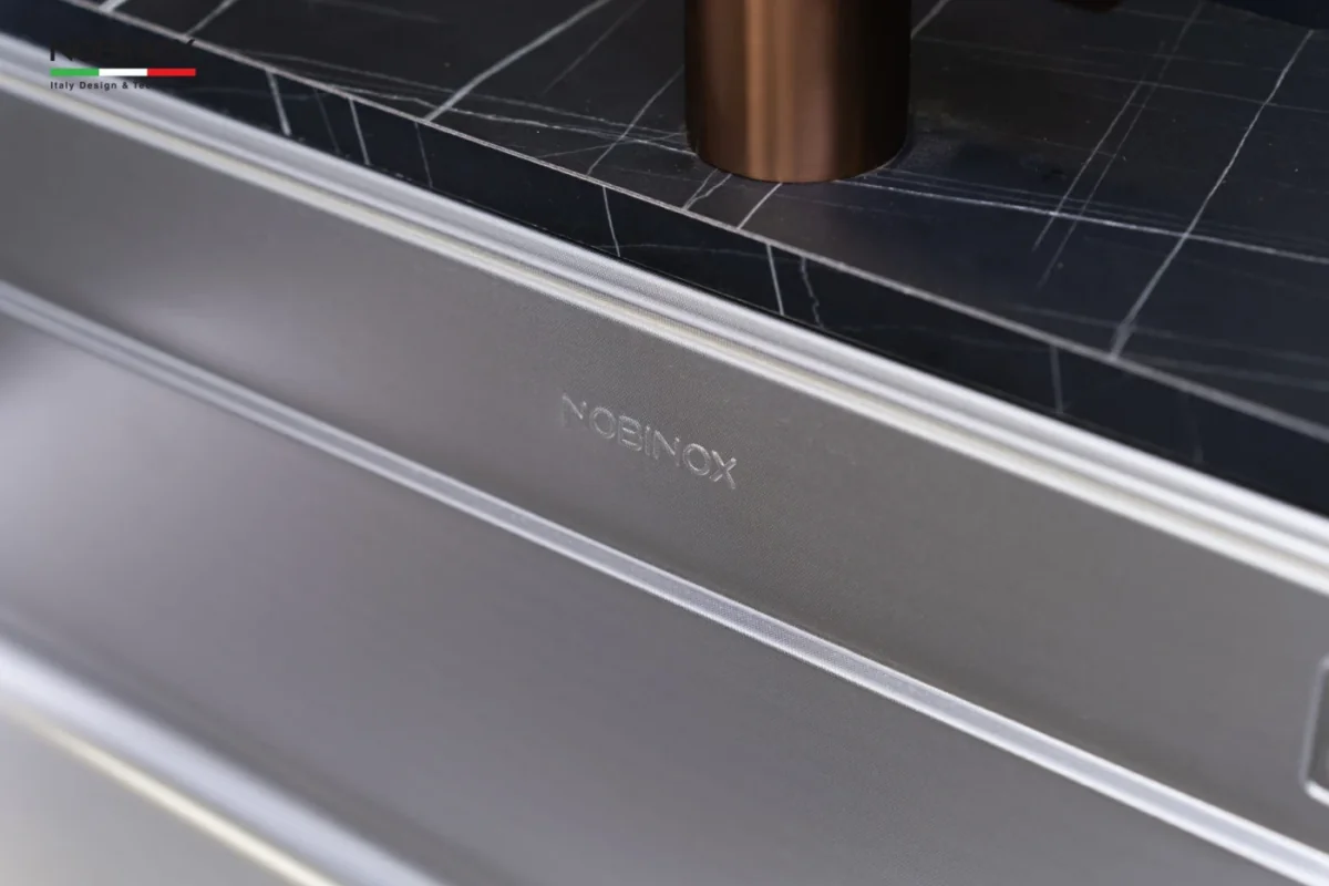 CHẬU RỬA BÁT 1 HỐ NOBINOX ARVO V676 TẶNG KÈM VÒI 6 CHẬU RỬA BÁT 1 HỐ NOBINOX ARVO V676 TẶNG KÈM VÒI