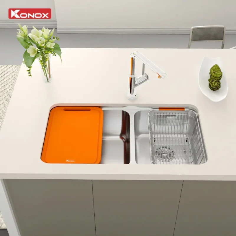 Chậu rửa bát lắp âm 2 hố lệch R50 Konox Tari 8246DU